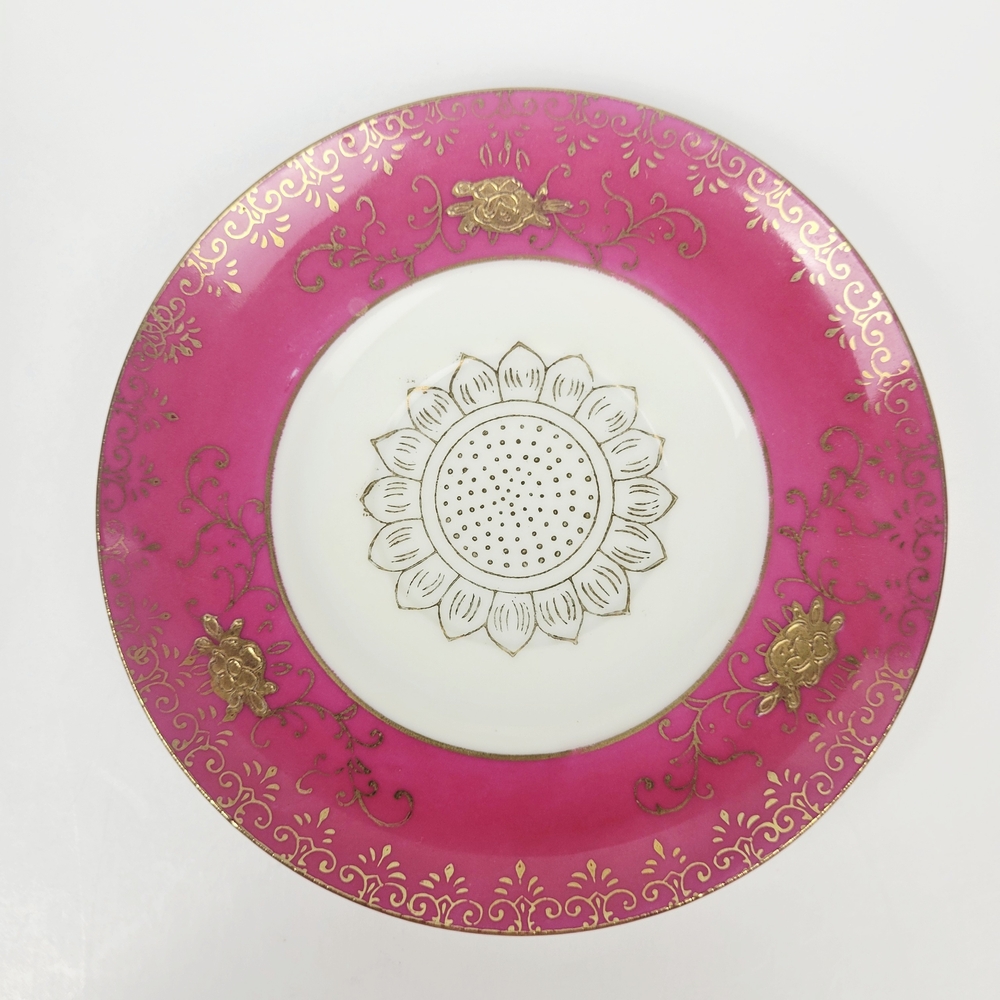 Vtg 50s~UCAGCO Demitasse Saucer Only~Hand Painted Maroon with Gold Trim~4-11/16"